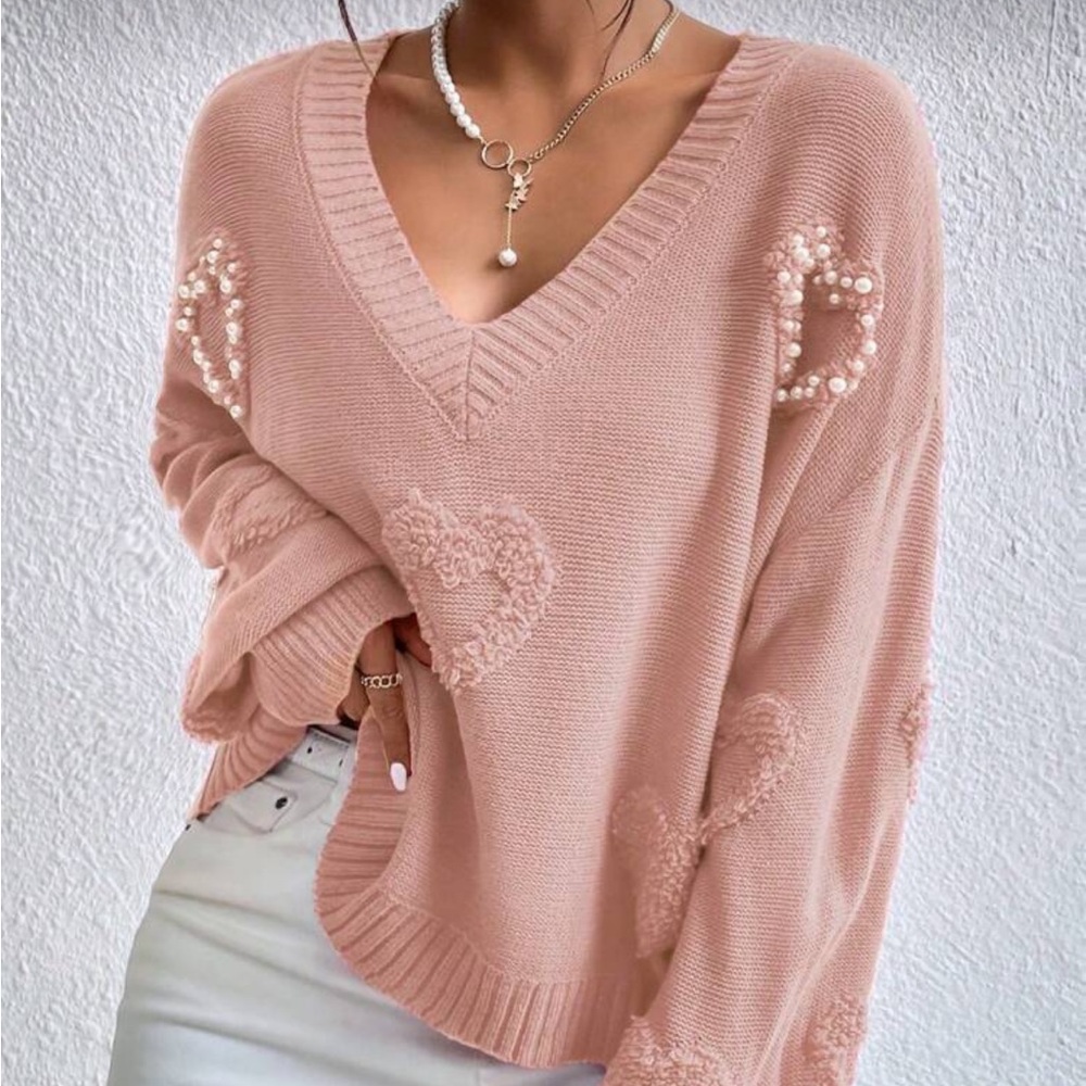 Pink Heart Patterned Women's Sweater